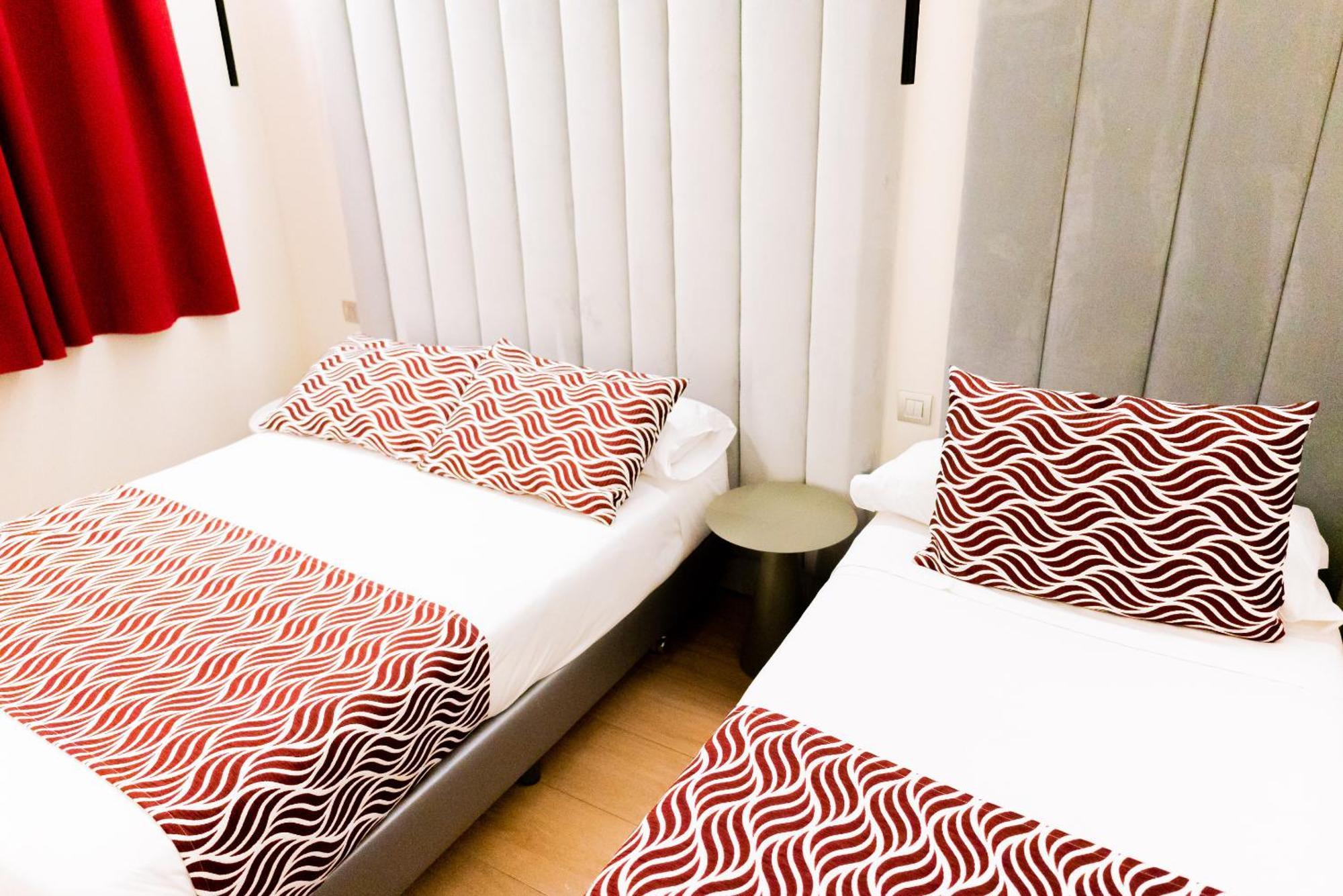 Hostal Juliette-Gran Via — Fotos 3